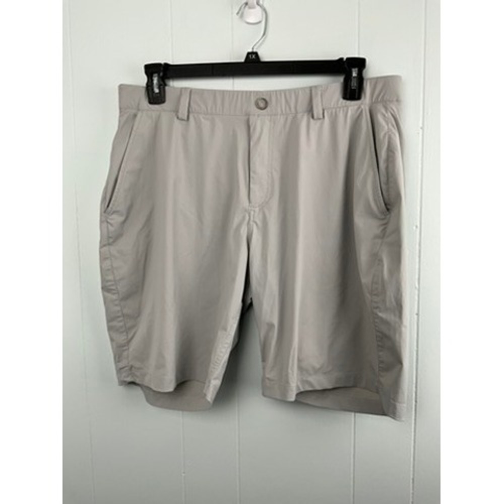 REDVANLY Mens Light Gray Stretch Golf Performance Shorts Size XL Solid Neutral